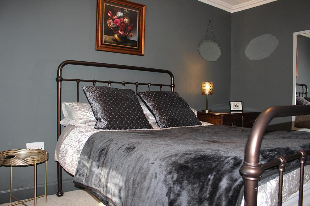 Clan Ross - 3 Bed, Spacious Georgian Home ستيرلينج المظهر الخارجي الصورة